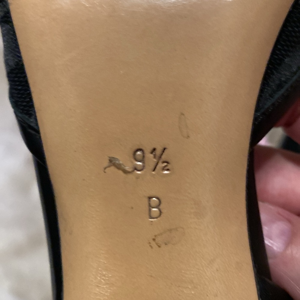 COACH Allison Black/BLK Heels - Picture 6 of 9